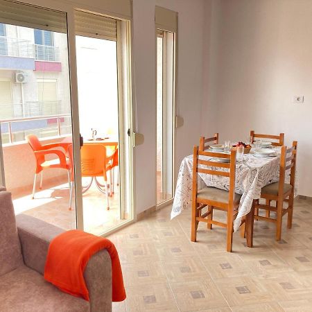 Lungomare Holiday Apartments Durrës Exteriör bild