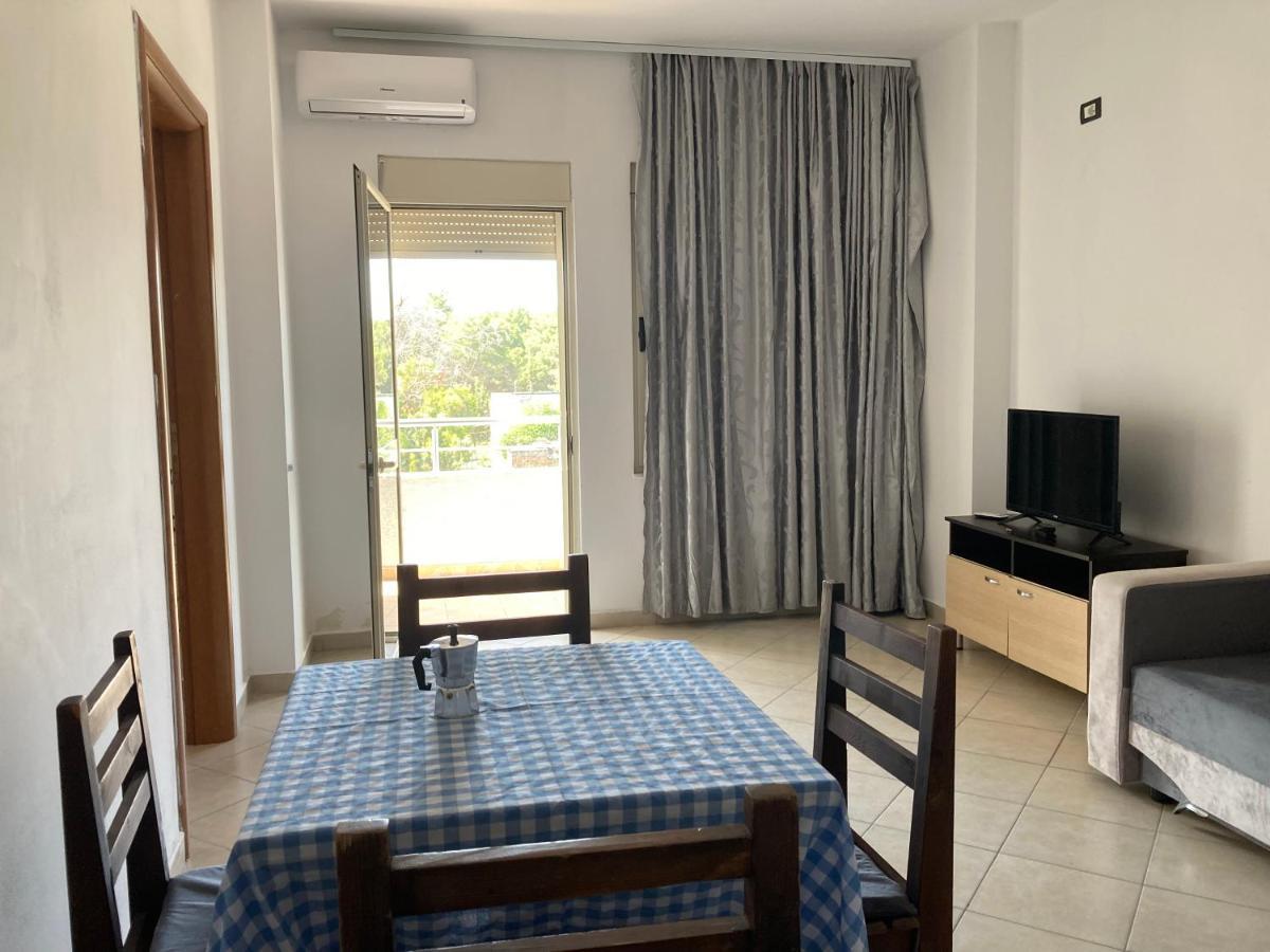 Lungomare Holiday Apartments Durrës Exteriör bild