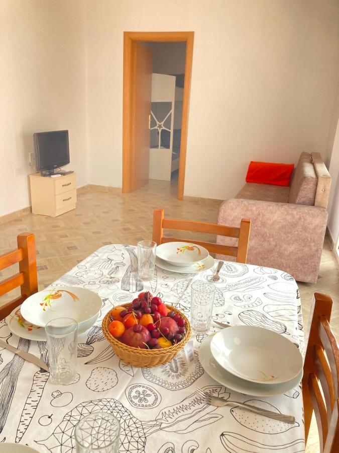 Lungomare Holiday Apartments Durrës Exteriör bild